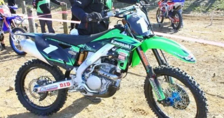 Kawasaki KX250F 2013: prime foto spia