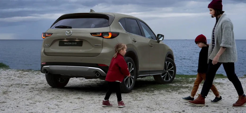 Mazda CX-5 2023: prezzi, motori, allestimenti