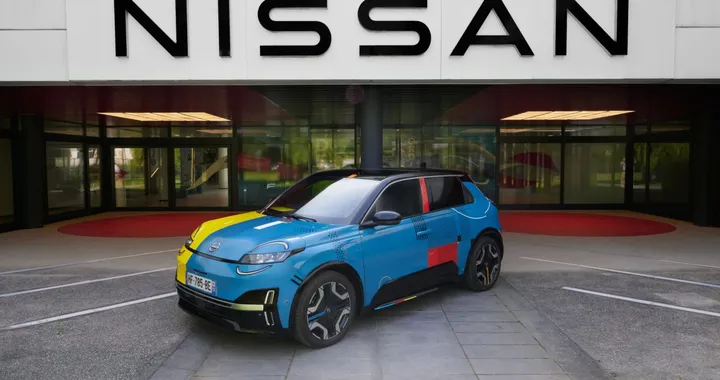Nuova Nissan MICRA, svelata la livrea vincitrice che trasforma l’auto in un’opera d’arte