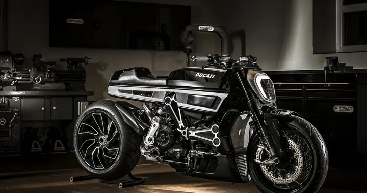 Thiverval, Ducati XDiavel Special by Fred Krugger