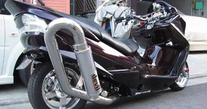 Maxi Scarico per Maxi Scooter