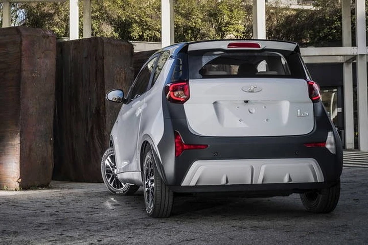 DR 1.0 EV: la city car elettrica per gli spostamenti quotidiani