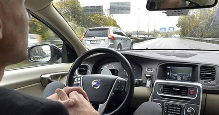 Guida autonoma: c'è anche Alibaba