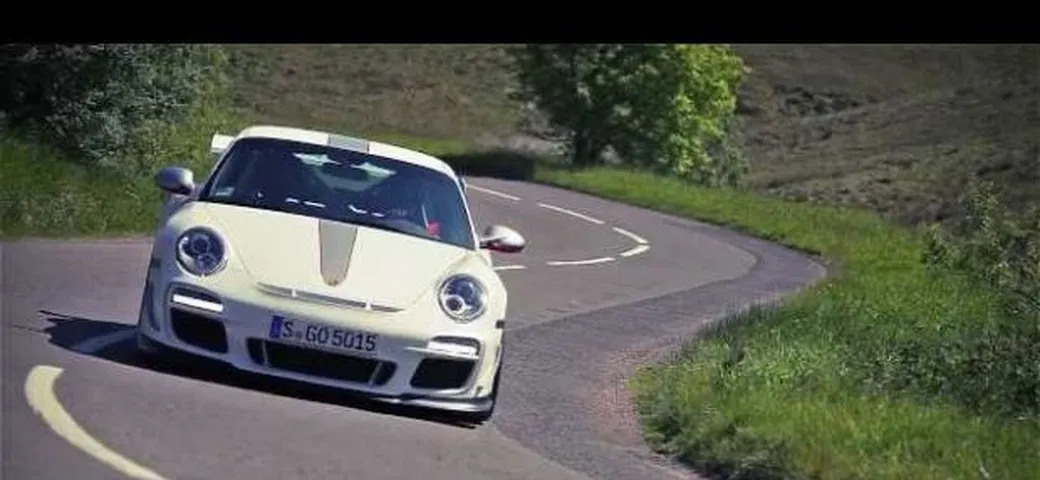 Video: Car prova la Porsche 911 GT3 RS 4.0