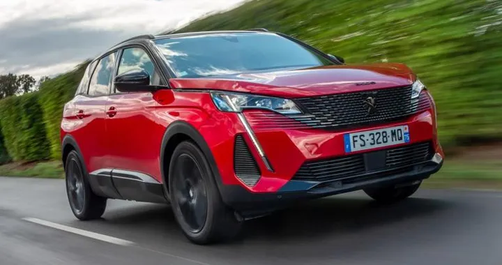 Peugeot 3008 e 5008, arriva il mild hybrid e un nuovo cambio