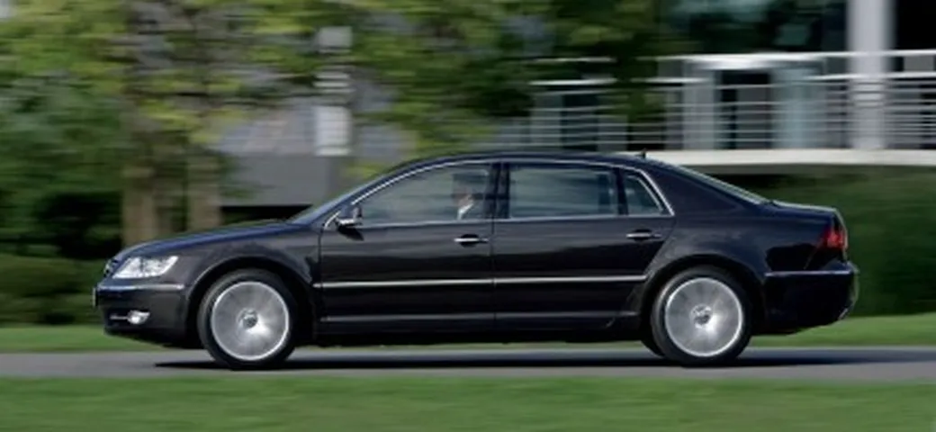 VW Phaeton: arriva il 3.6 V6 280 CV e crescono i listini