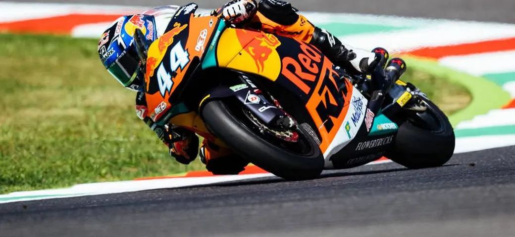 Moto2: Oliveira trionfa al Mugello