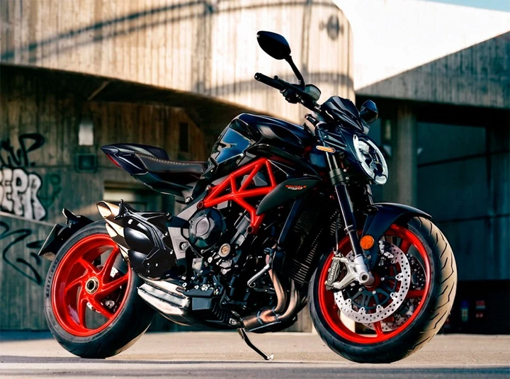 MV Agusta ferma da mesi: salta l’accordo con CFMoto, futuro incerto