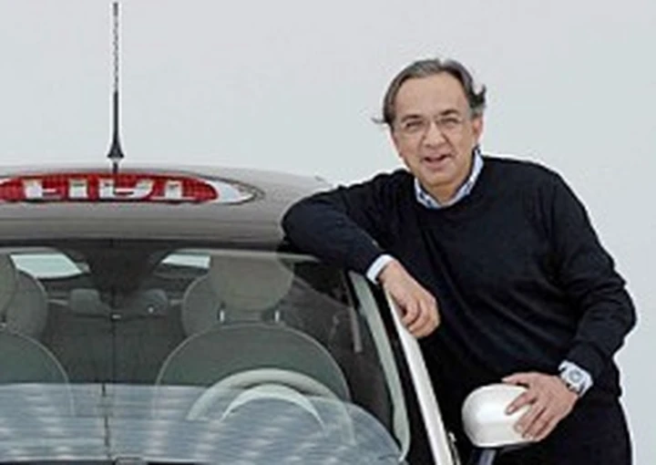 Fiat, Marchionne: domani una nuova allenza. Intanto aumentano i prezzi