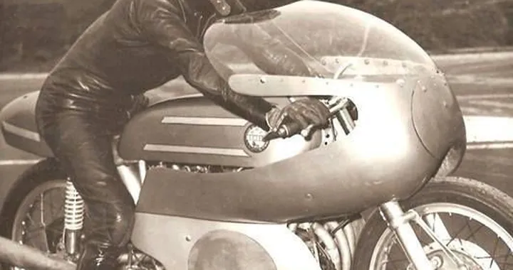 Test ieri e oggi. 54 anni fa la prima volta di Provini sulla Benelli 250 “4”