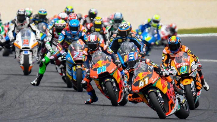 Moto2, Nagashima emula Tomizawa e “beffa” i super Baldassarri e Bastianini
