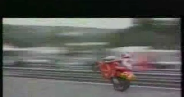 Tributo alla Cagiva vittoriosa di Claudio Castiglioni /video