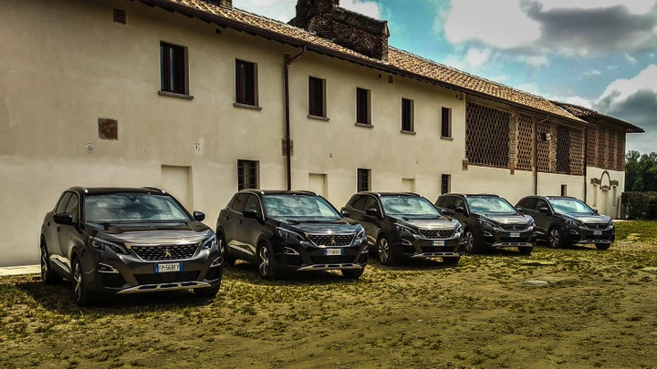 Peugeot 3008 EAT8: test drive del nuovo cambio automatico [Video]
