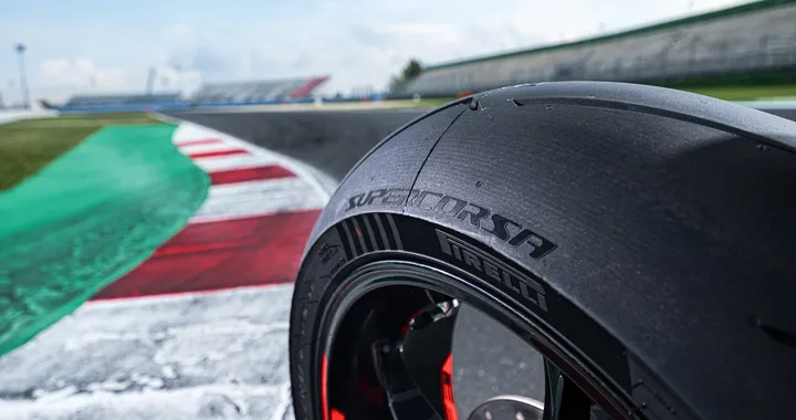 Pirelli Diablo Supercorsa V4: disponibili in versione SP e SC