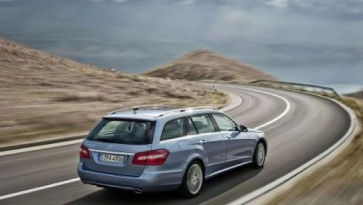 Mercedes Classe E Station Wagon W212: le prime immagini del modello definitivo