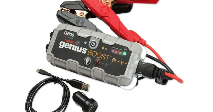 Genius Boost: avviatore d'emergenza per moto...e non solo