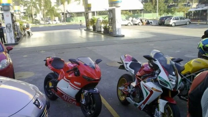 Foto del giorno: Ducati Desmosedici in Brasile