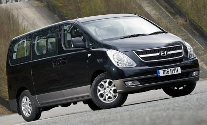 Hyundai i800: sua immensità