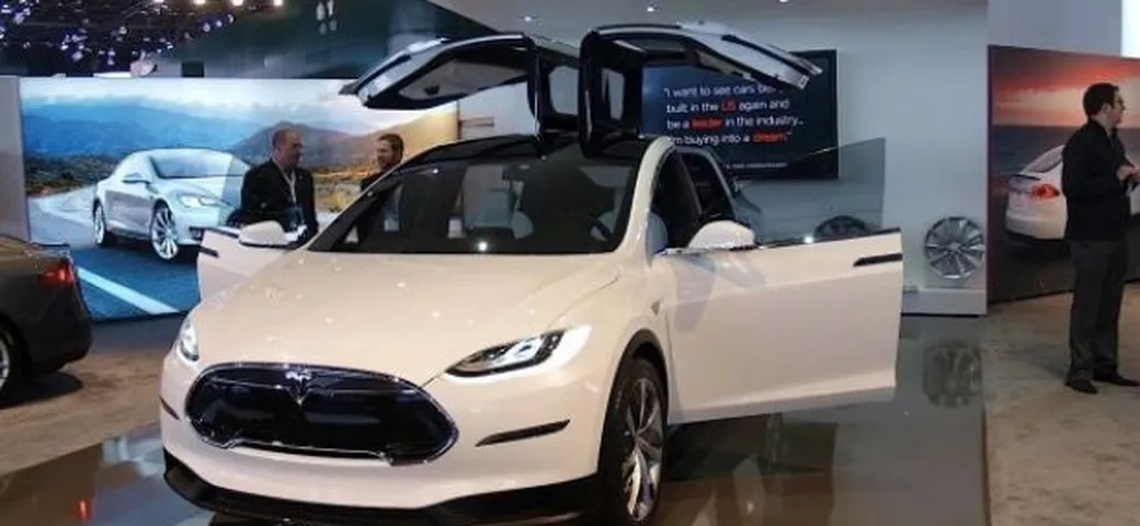 Tesla Model X - Salone di Detroit 2013 Live
