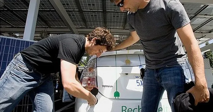 Google investe 10 milioni di Dollari nelle ibride