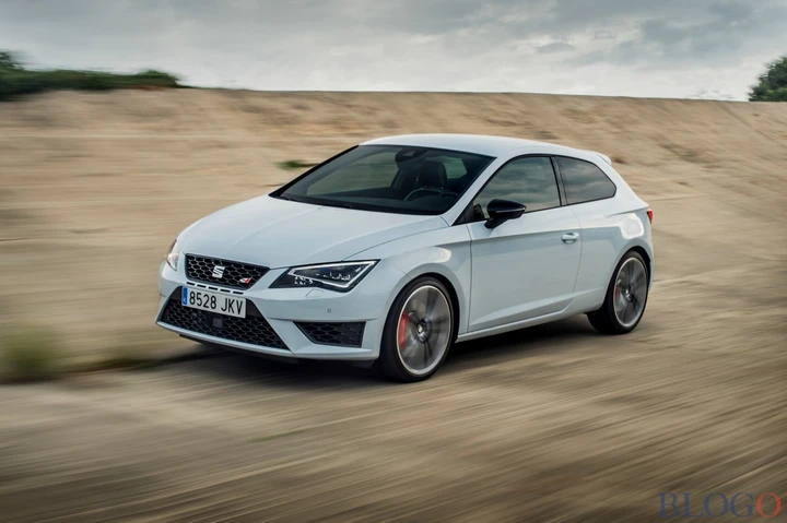 Seat Leon Cupra 290: prezzi, foto e caratteristiche