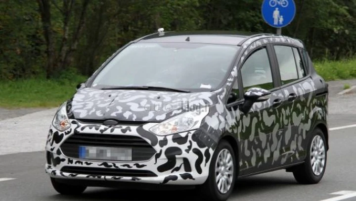 Foto spia Ford B-Max