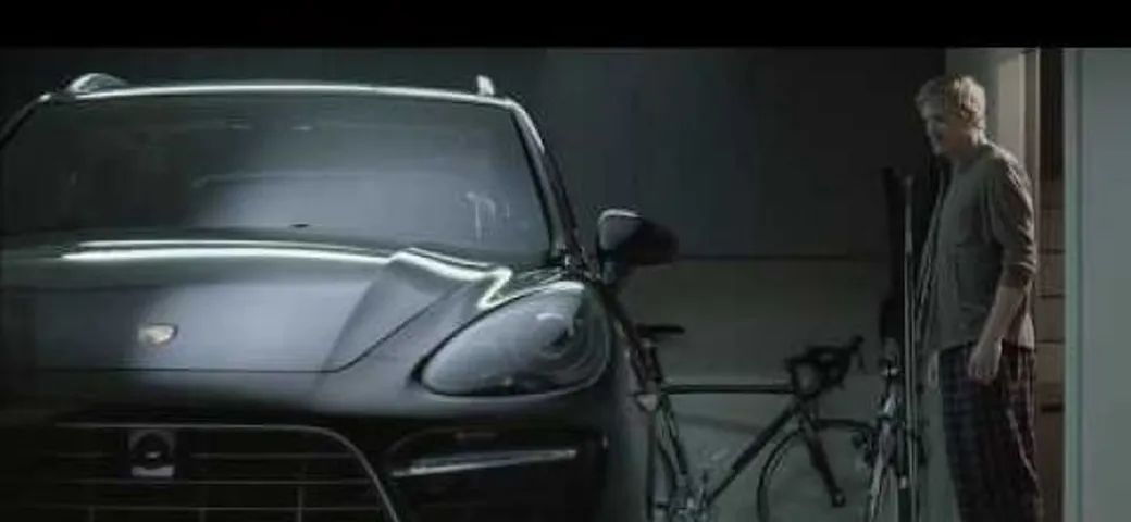Video: lo spot della nuova Porsche Cayenne