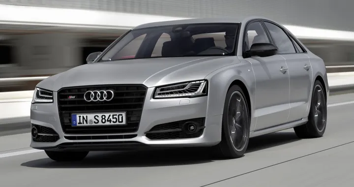 Audi S8 plus