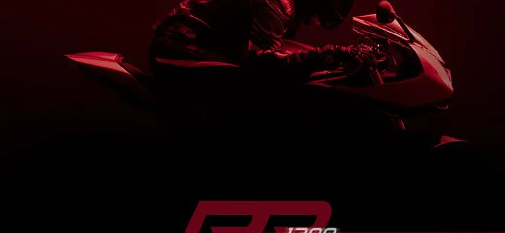 Triumph Speed Triple 1200 RR: la nuova carenata si mostra in video