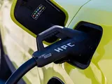 La Commissione Europea mette pressione all'Italia verso la mobilità elettrica