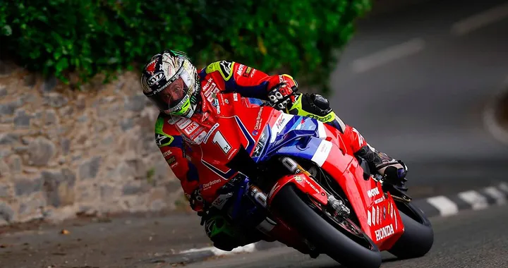 John McGuinness: a 54 anni parla di ritiro e futuro al TT