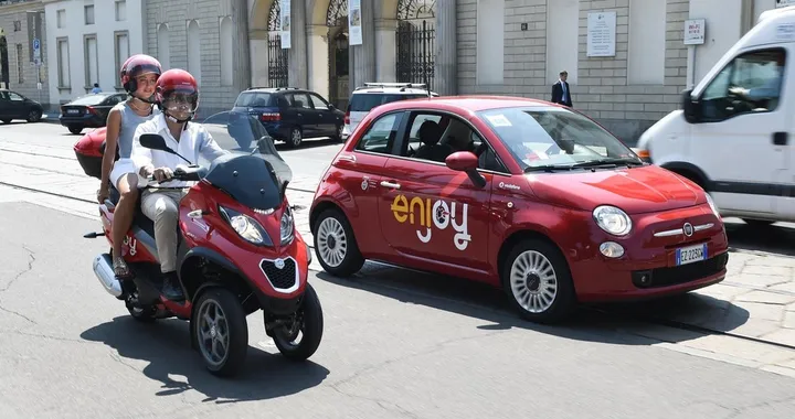 Enjoy chiude lo scooter sharing