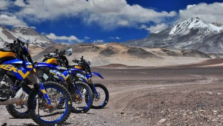 Husaberg: tre FE 570 a 6.361 metri di altitudine