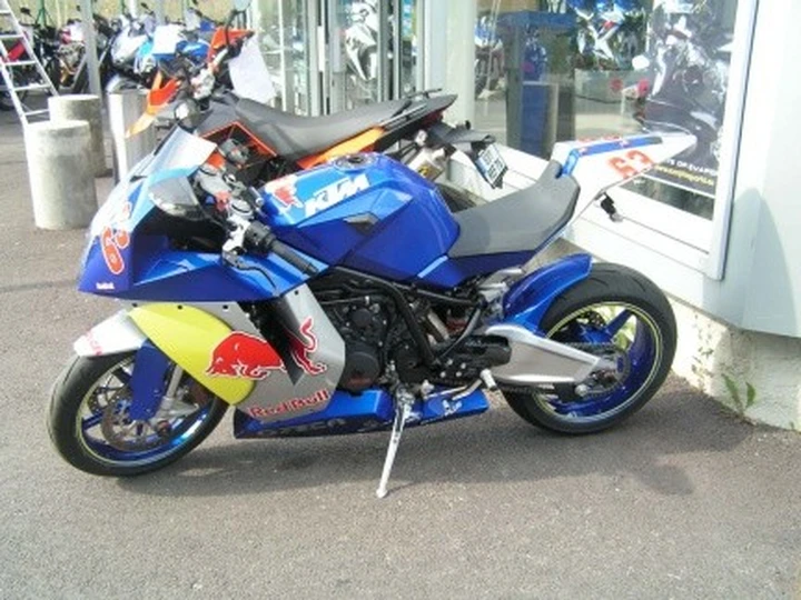 KTM RC8 1190 Red Bull Blu by ORCA
