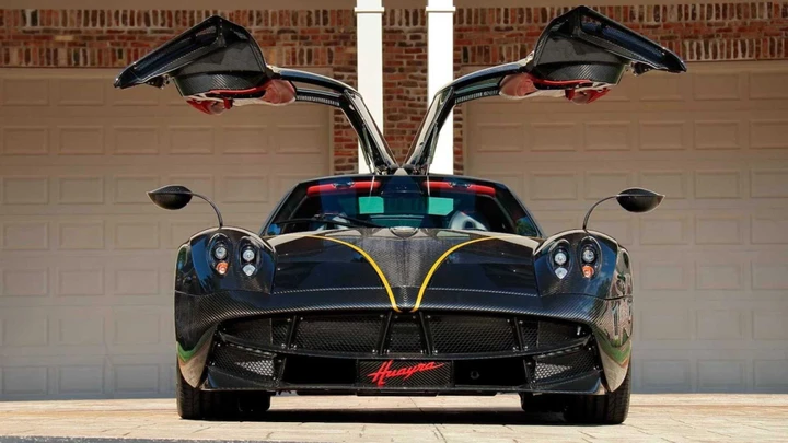 Pagani Huayra all'asta a prezzo altissimo