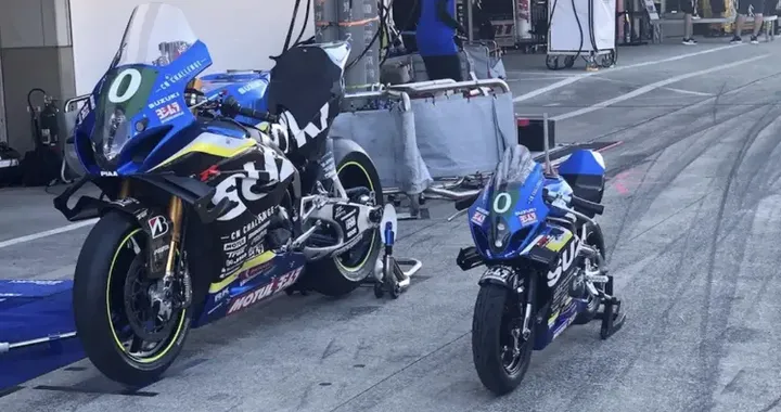 Suzuki presenta la mini GSX-R elettrica: tributo ai 40 anni della leggenda