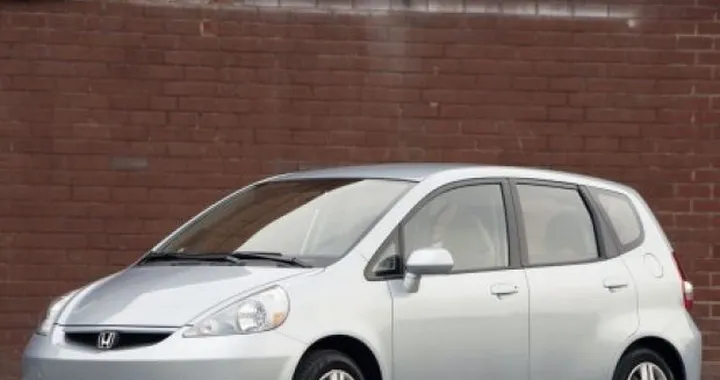 Honda, richiamo per 646.000 Jazz e City: rischio d'incendio
