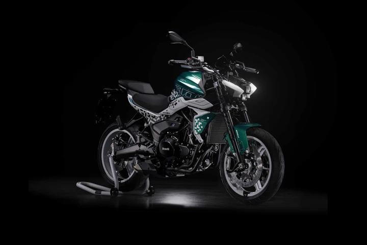 Benelli Tornado Naked Twin 500