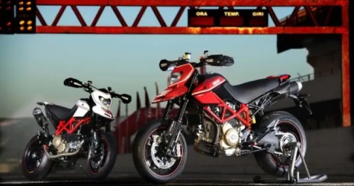 Ducati Hypermotard 1100EVO SP in arrivo a Febbraio nei Ducati Store