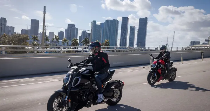 Alta velocità e alta cucina: Massimo Bottura e Ducati Diavel V4 dominano Miami