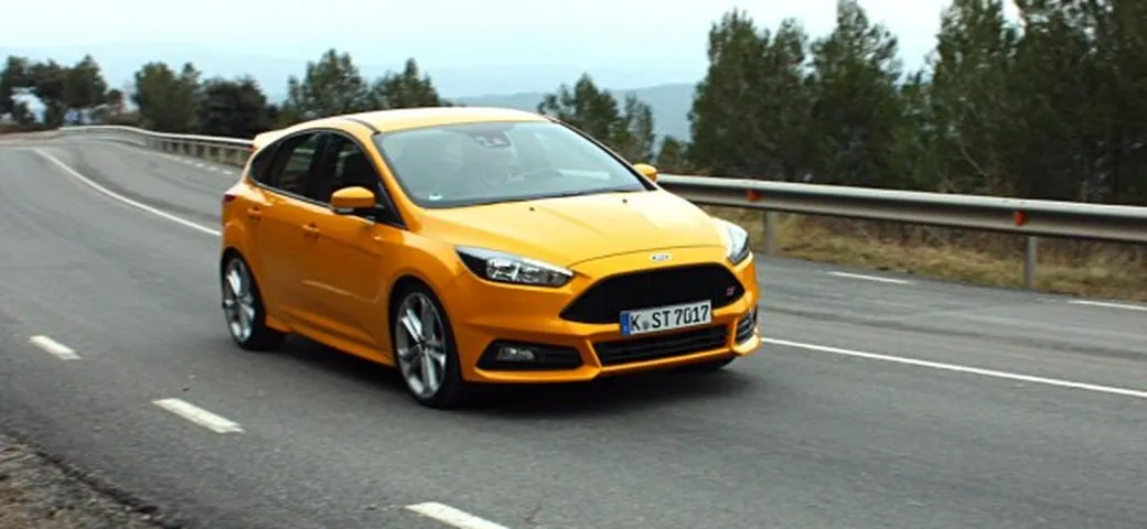 Ford Focus ST 2015: prova primo contatto, prezzi, scheda tecnica