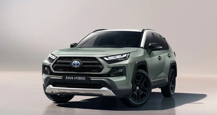 Toyota Rav4 Adventure: nuovo allestimento dal carattere off-road