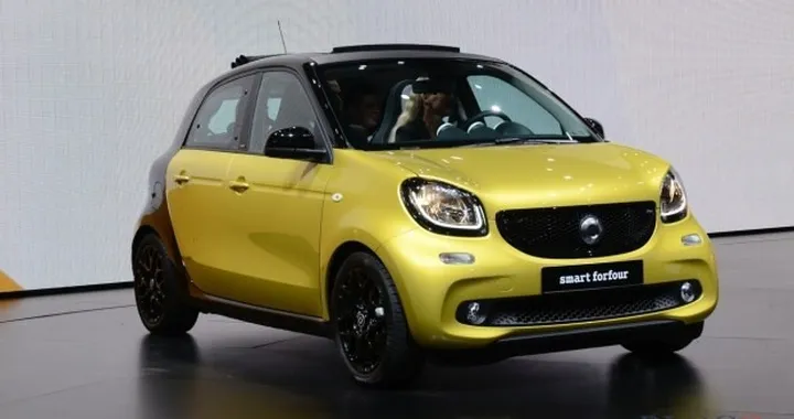 Smart ForTwo e Smart ForFour al Salone di Parigi 2014 Live
