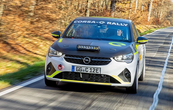 Opel Corsa e-Rally: pronta per il debutto agonistico