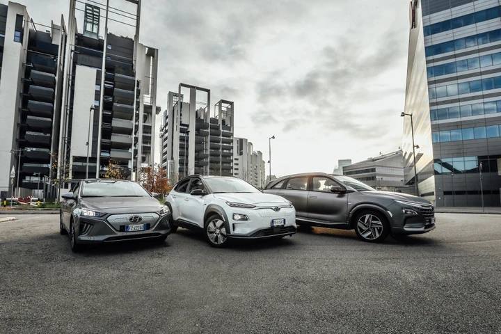 Hyundai Future Mobility: primo contatto con il restyling di Ioniq