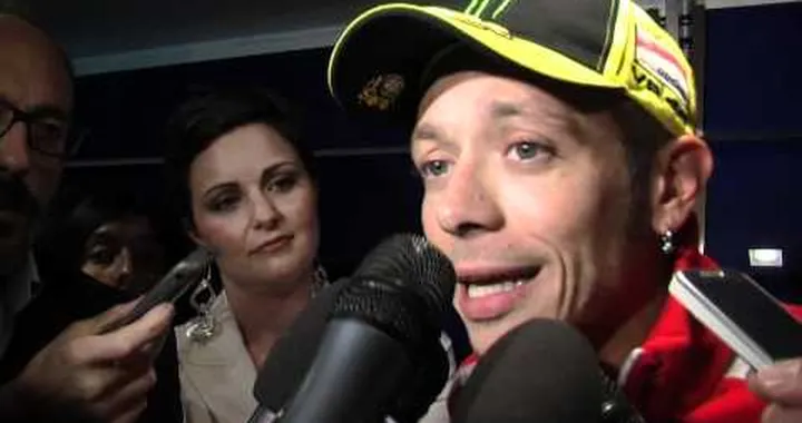 Valentino Rossi all'inaugurazione del Flagship store Enel