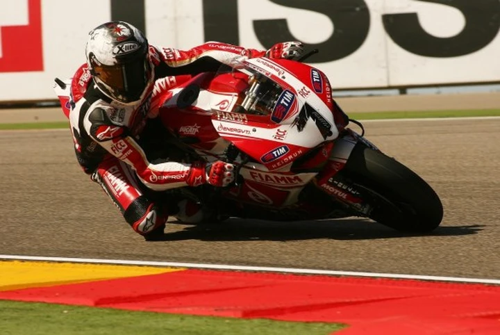 Carlos Checa: 