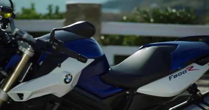 BMW F800R immagini-statiche