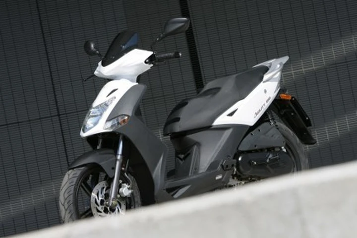 Novità Kymco: Agility R16 150