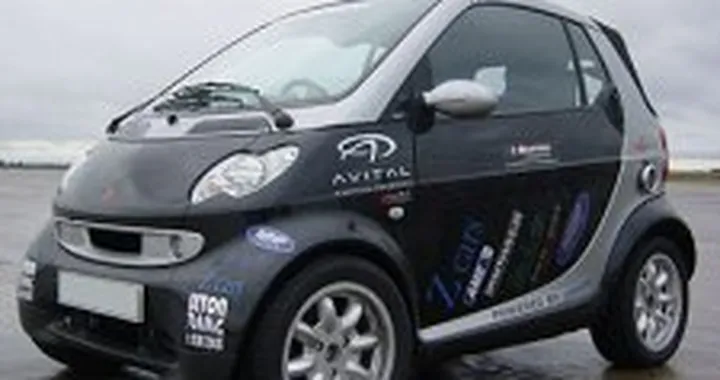 La Smart con il motore della Suzuki GSX-R 1000